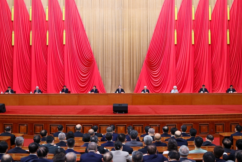 丁薛祥在两院院士大会第二次全体会议上强调 全力抓好党中央关于科技事业各项部署的落实 加快推进高水平科技自立自强
